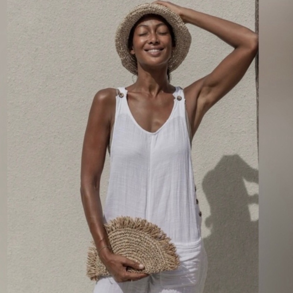 Straw Grass Rafia Clutch with Fringe